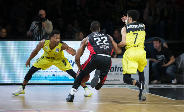 仅凝聚了球 仅凝聚了球