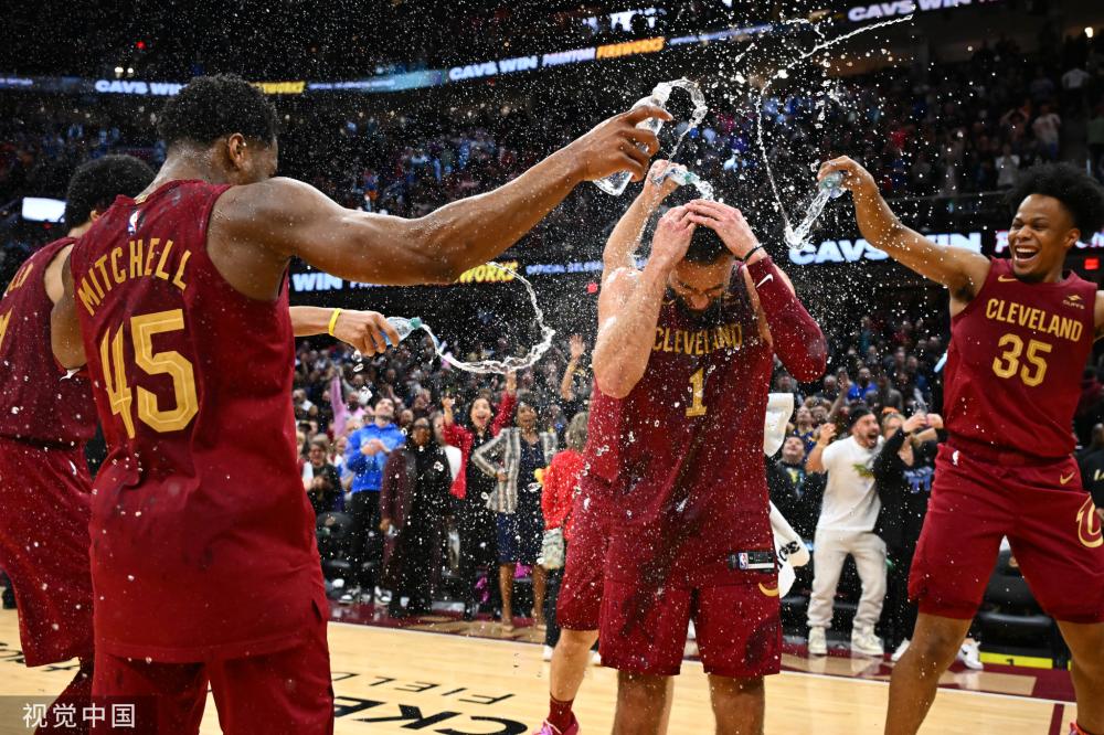 媒体争相讨 媒体争相讨