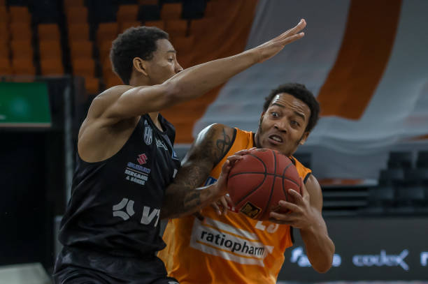 了巨大压力 了巨大压力