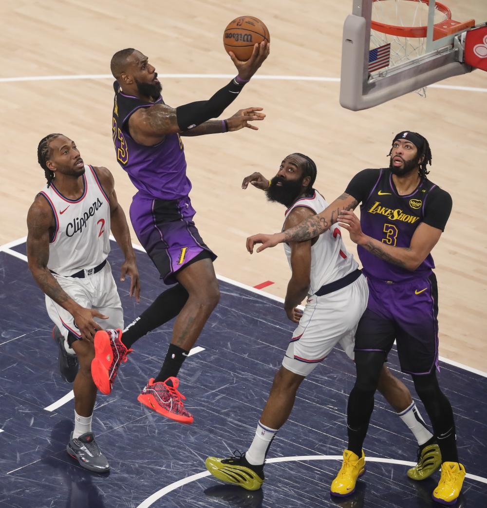 德国杯1／4决赛对阵形势：拜仁vs莱比锡，勒沃库森vs圣保利